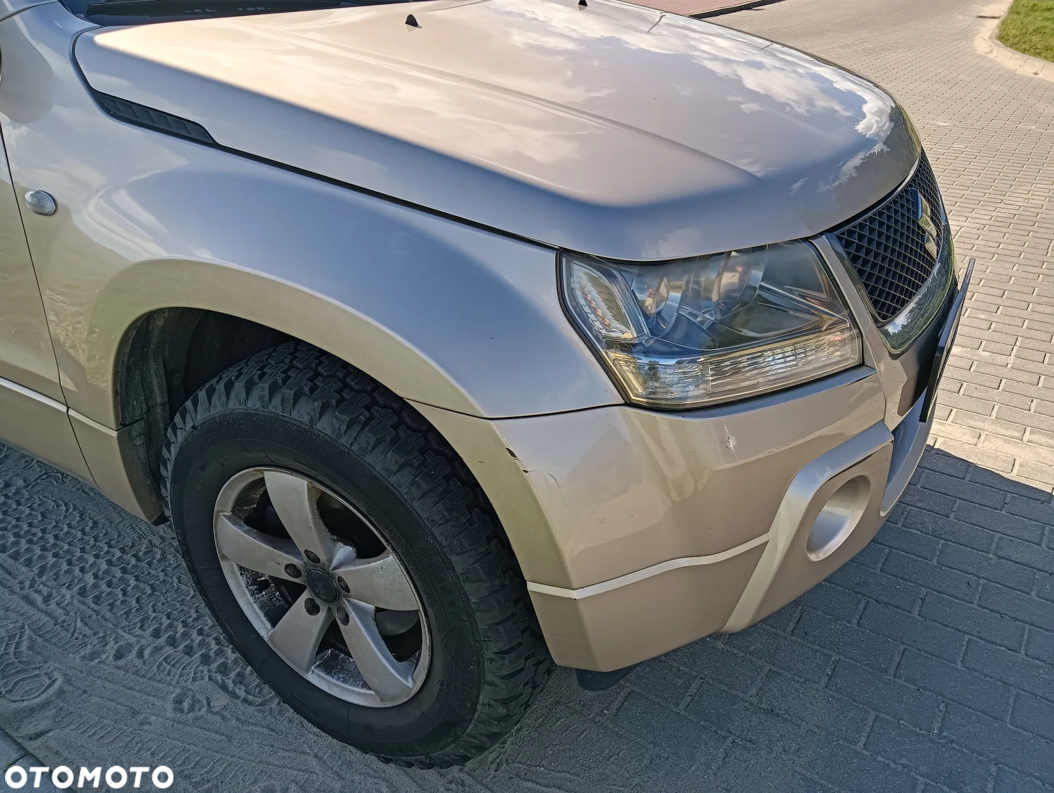 Suzuki Grand Vitara 2.0 - 4