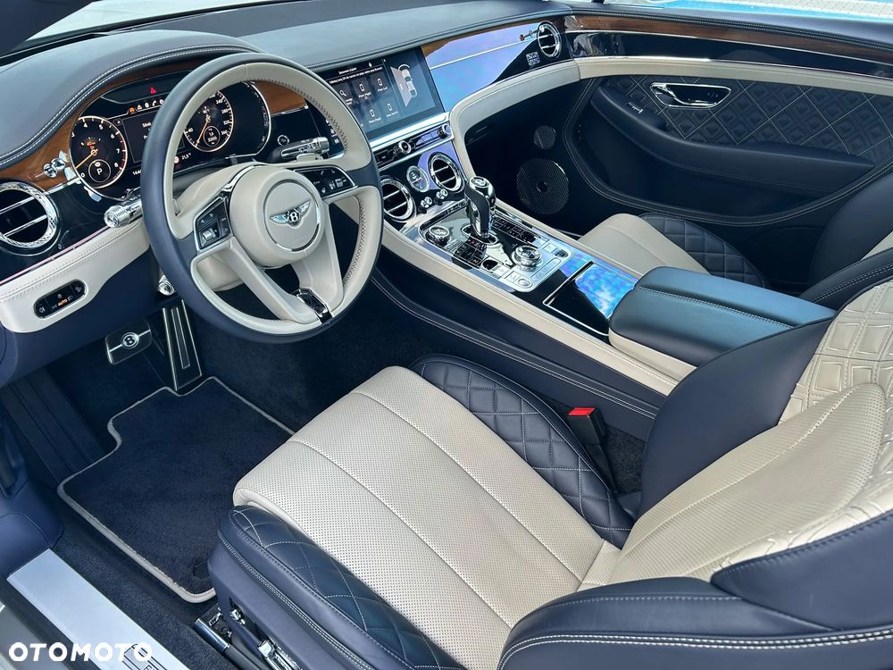 Bentley Continental GT Speed - 11