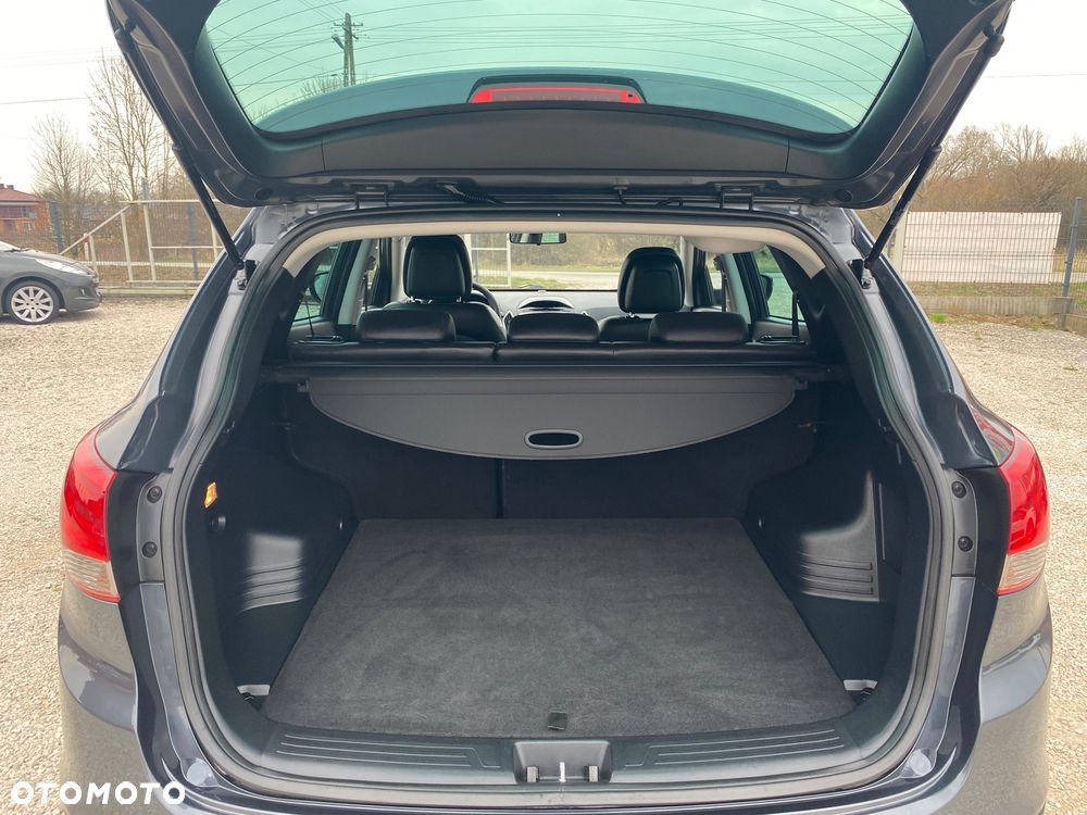 Hyundai ix35 2.0 2WD Style - 11