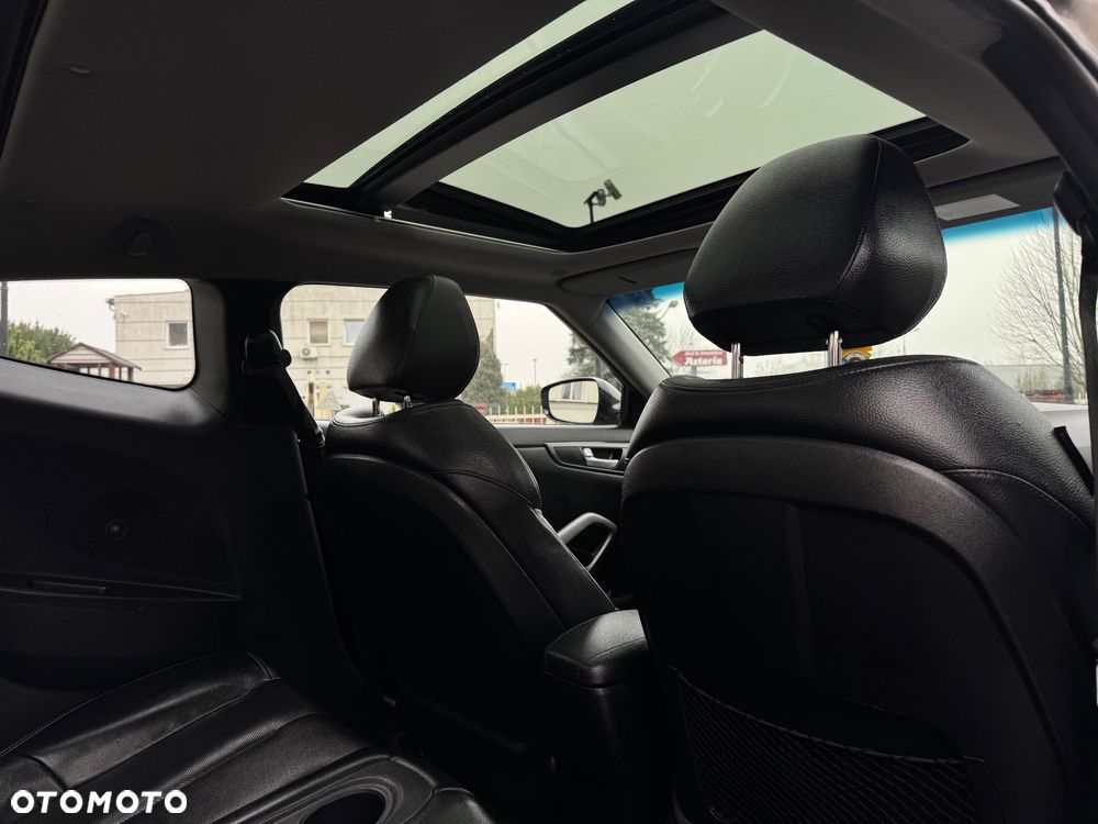 Hyundai Veloster 1.6 Turbo Premium - 23