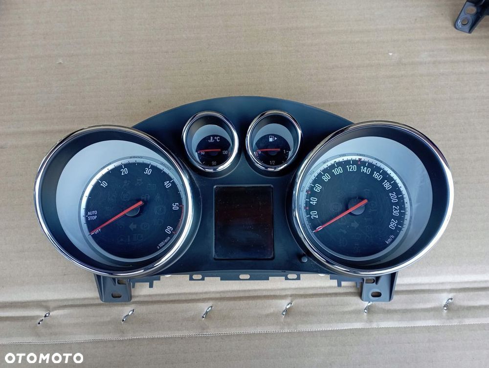 OPEL ZAFIRA C LICZNIK PRĘDKOŚCIOMIERZ ZEGARY EUROPA 13460582 - 1