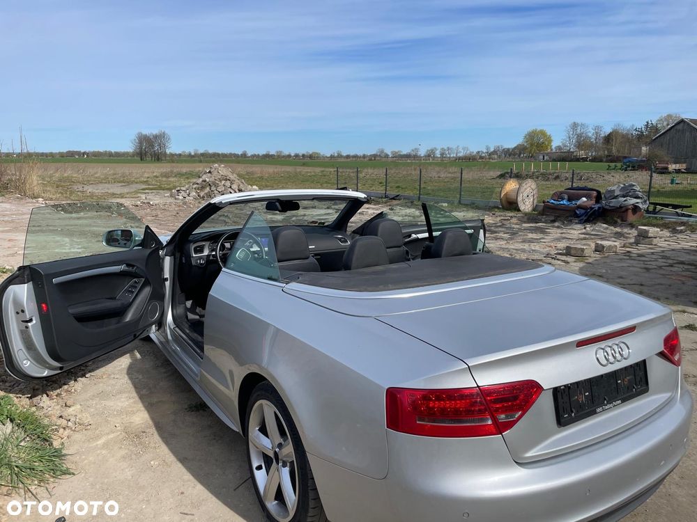 Audi A5 Cabrio - 17