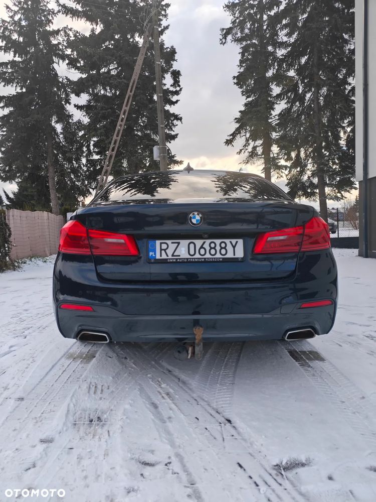BMW Seria 5 520d xDrive M Sport sport - 24