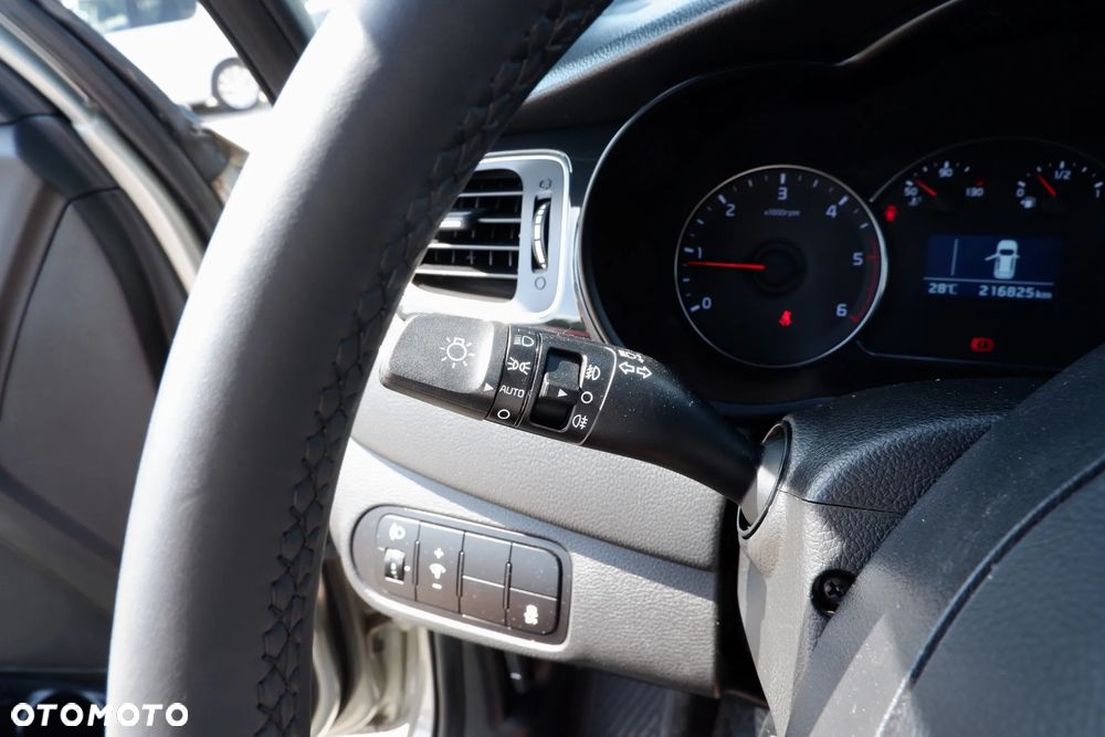 Kia Carens 1.7 CRDi XL - 18