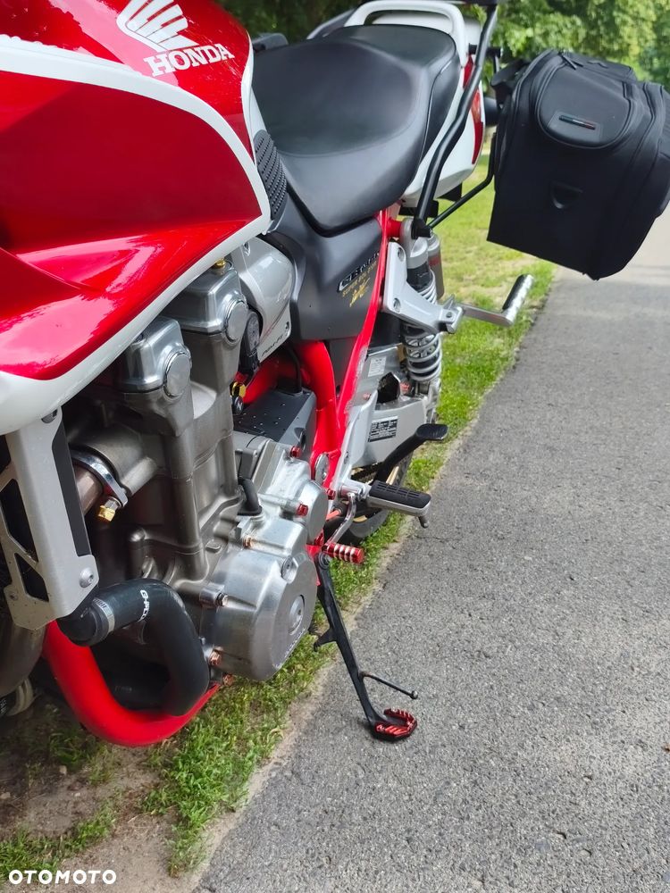Honda CB - 23