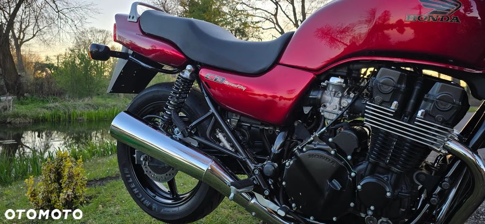 Honda CB - 11