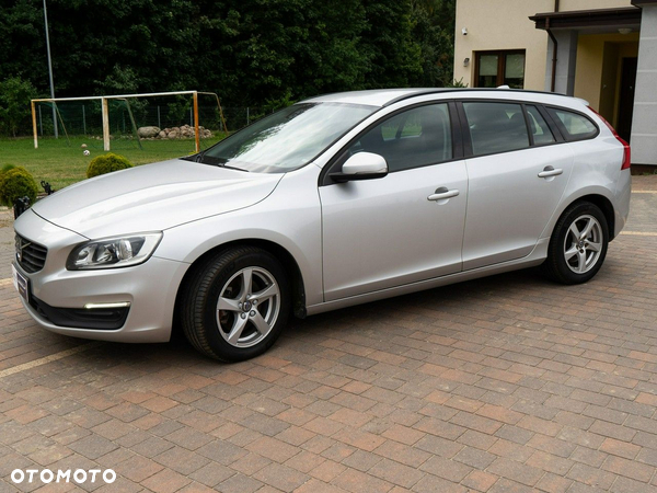 Volvo V60 D2 Drive-E Base
