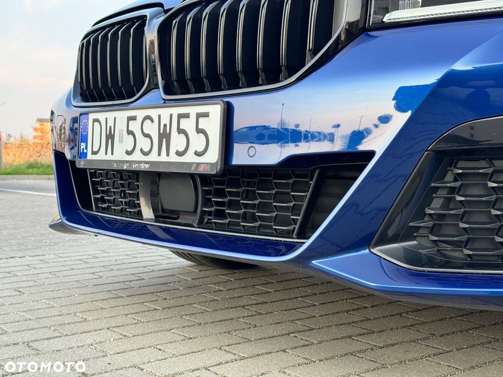 BMW Seria 5 530i xDrive mHEV M Sport sport - 11
