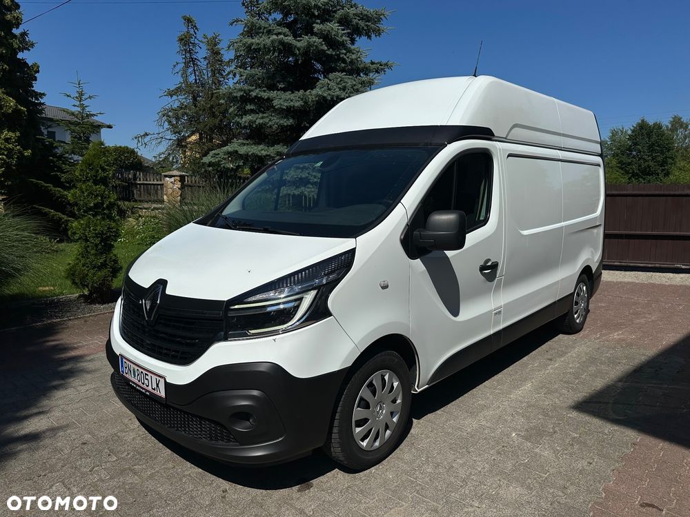 Renault Trafic - 1