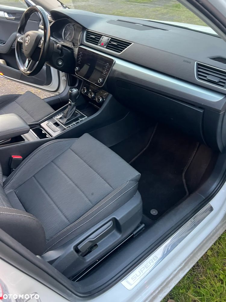 Skoda Superb - 20