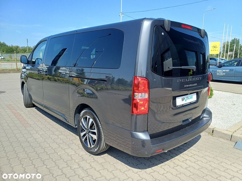 Peugeot Traveller - 2