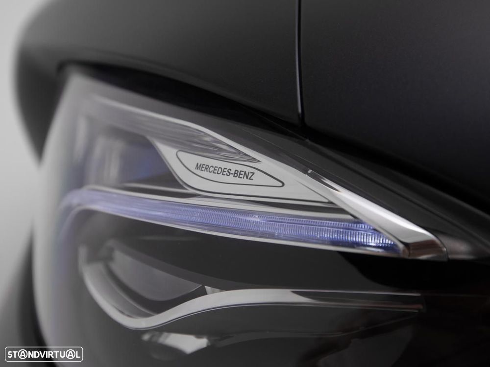 Mercedes-Benz E 63 AMG S 4-Matic+ - 16