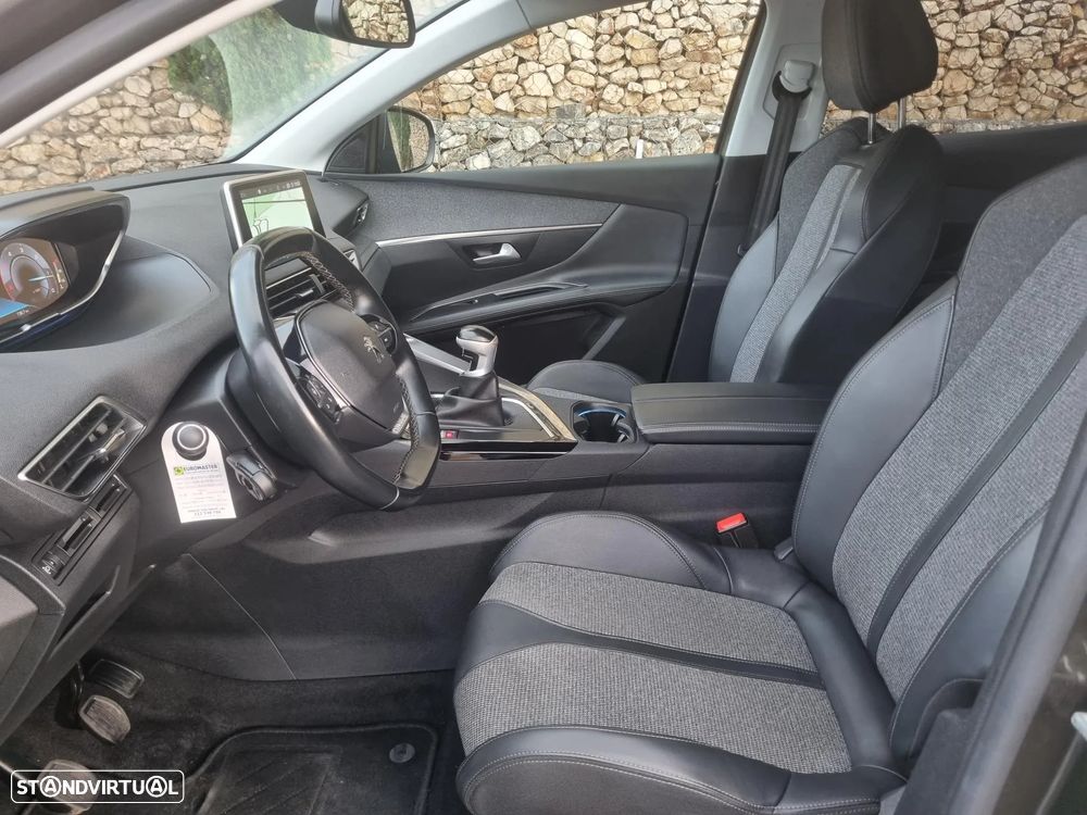 Peugeot 3008 1.5 BlueHDi Allure - 16