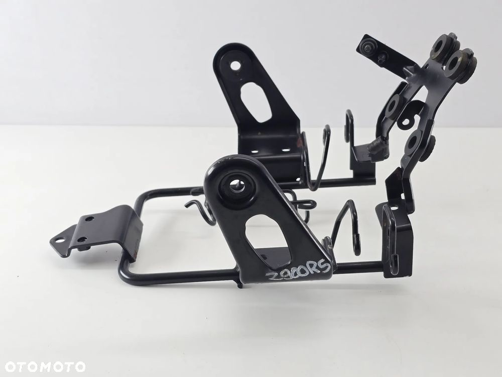 STELAZ MOCOWANIE LAMPY KAWASAKI Z900 RS - 1