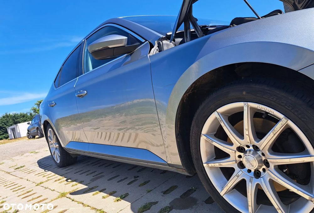 Skoda Superb 2.0 TDI Ambition - 4