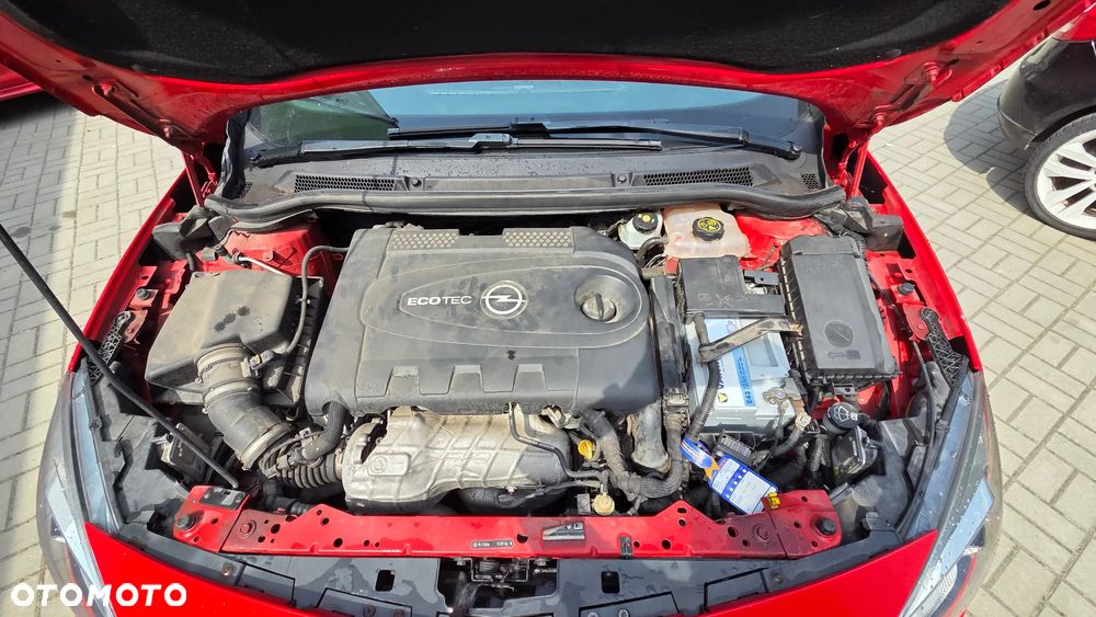 Opel Astra 2.0 CDTI ecoFLEX Start/Stop - 9