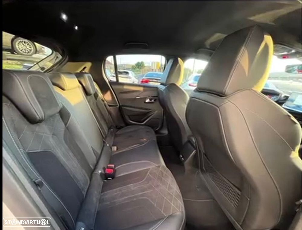 Peugeot e-208 50 kWh GT Pack - 3