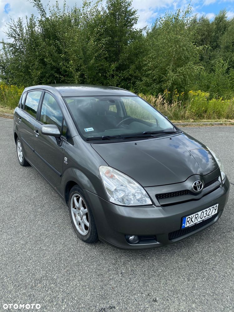 Toyota Corolla Verso 2.0 D-4D Prestige 7os - 2