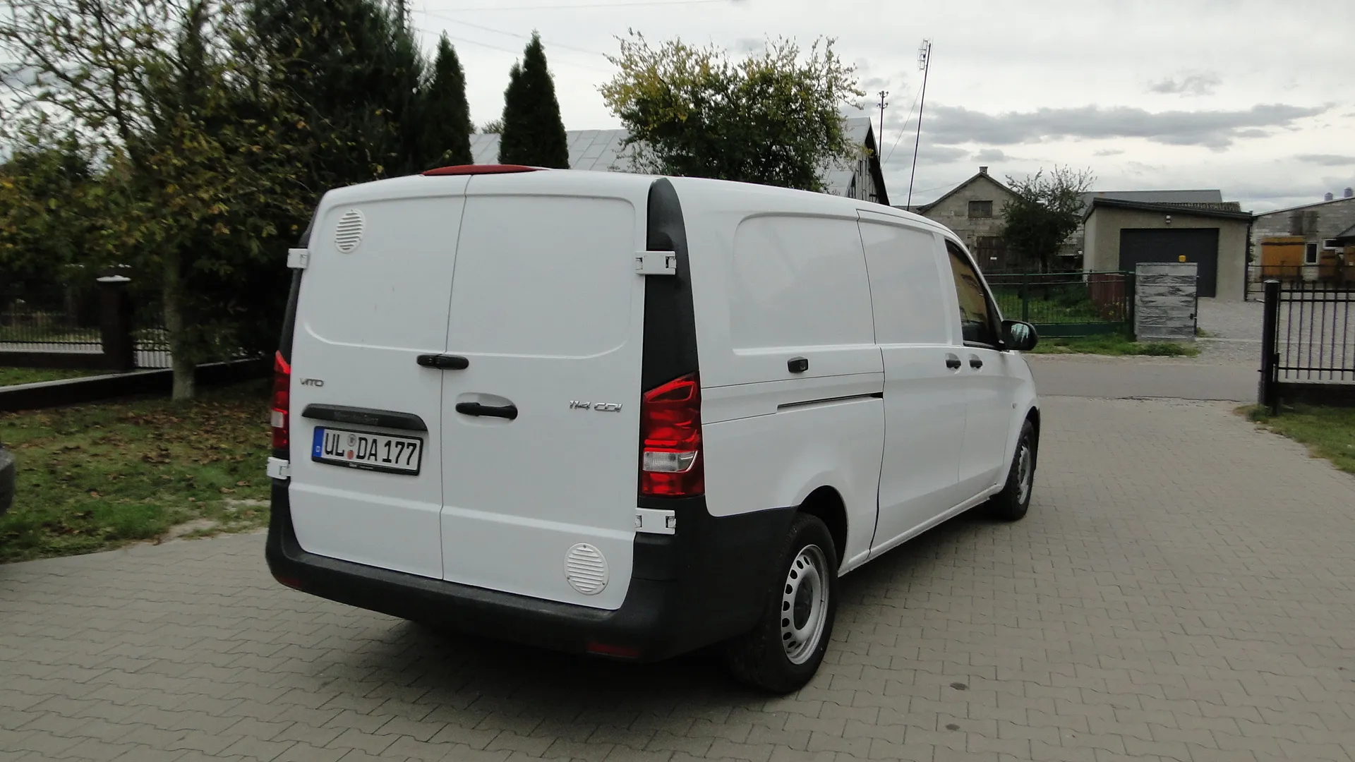 Mercedes-Benz VITO - 4