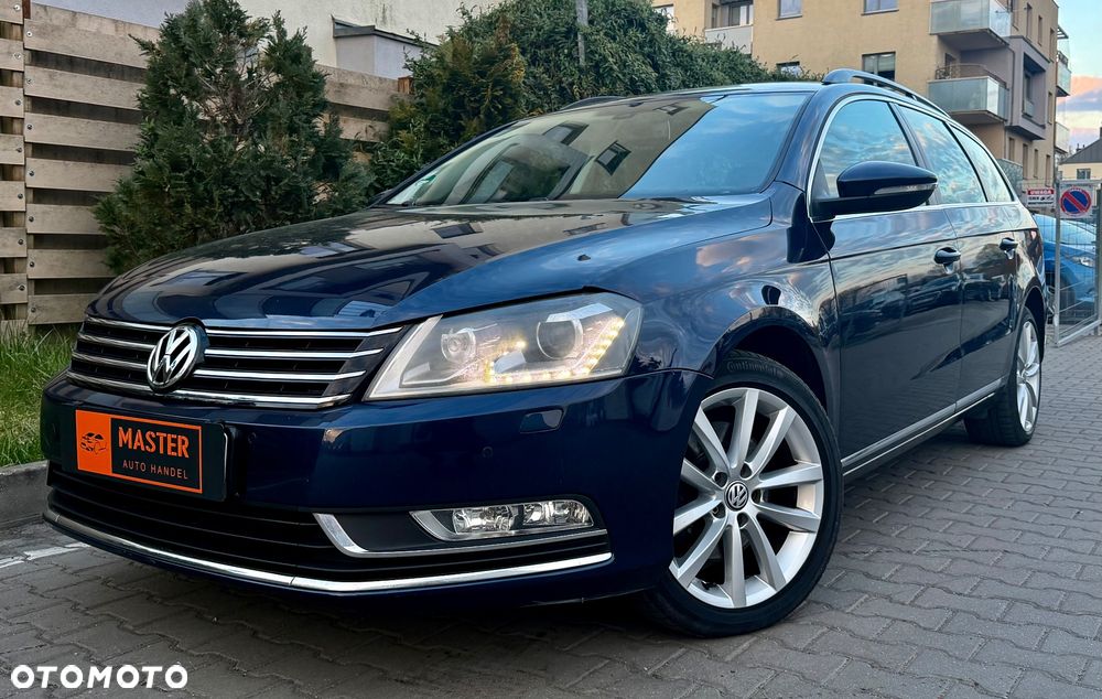 Volkswagen Passat 2.0 TDI 4Motion DSG BlueMotion Tech Highline - 9