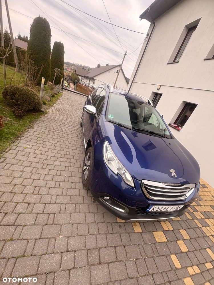 Peugeot 2008 1.6 e-HDi Allure S&S - 3