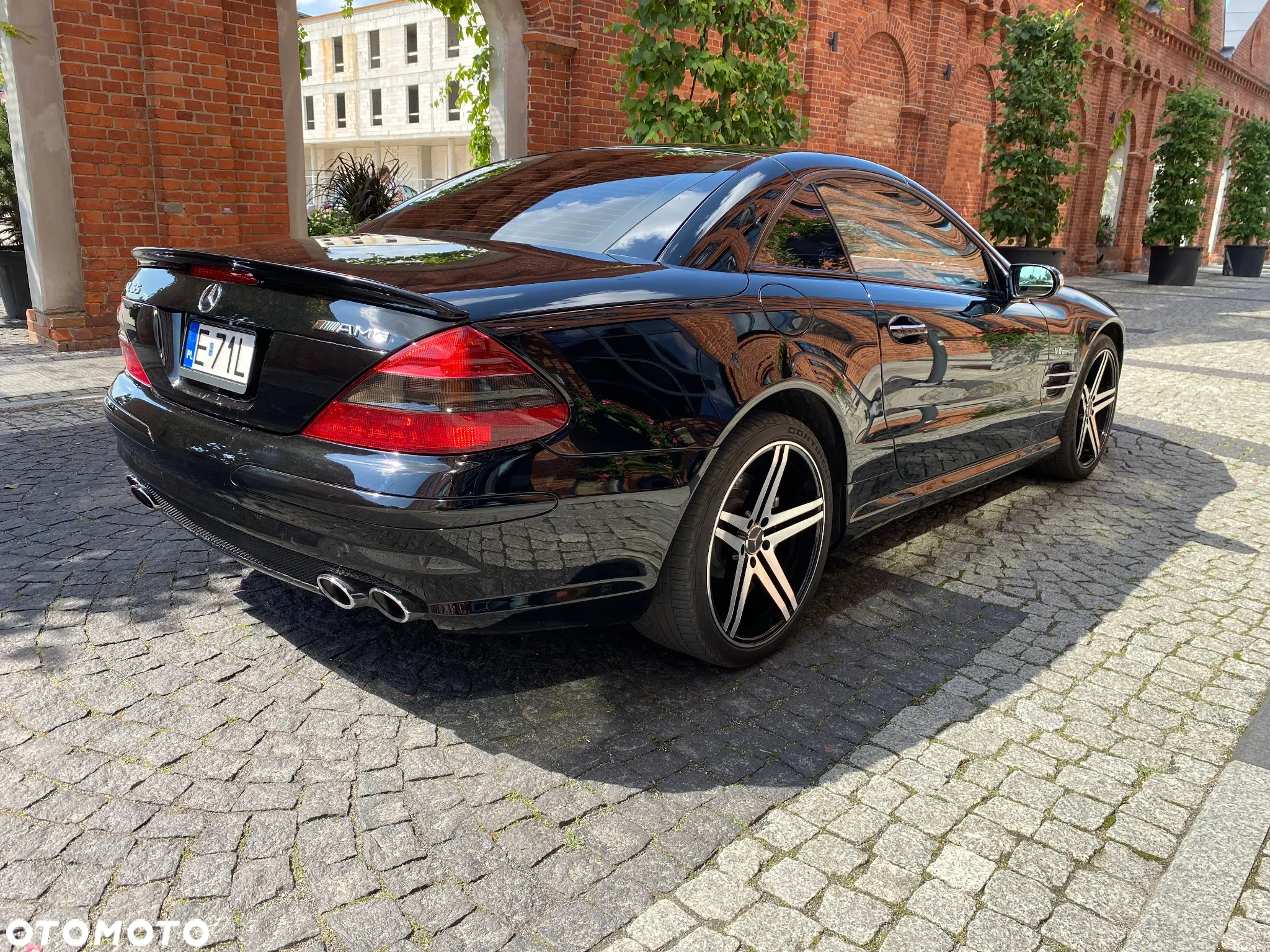 Mercedes-Benz SL 55 AMG - 11