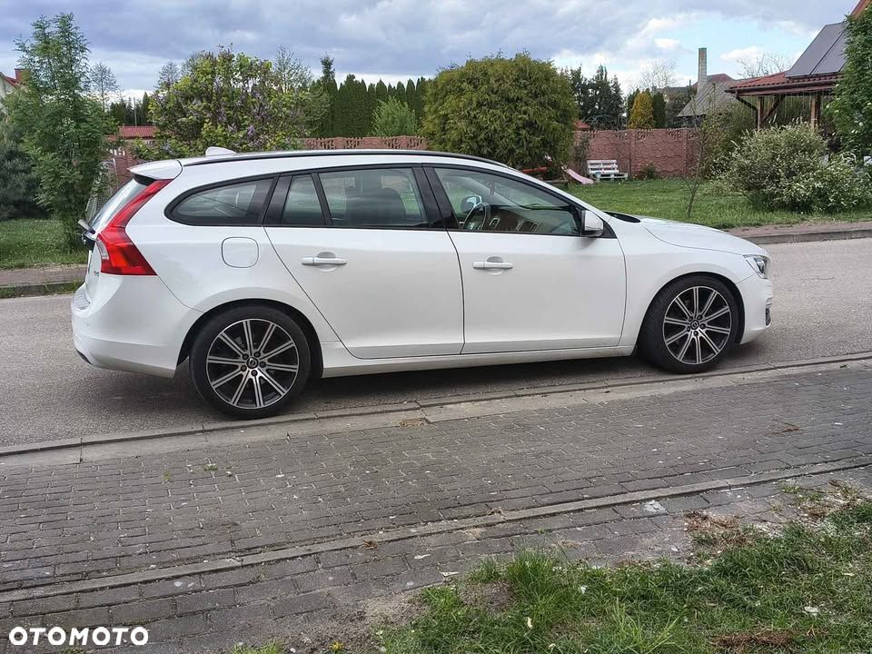 Volvo V60 - 3