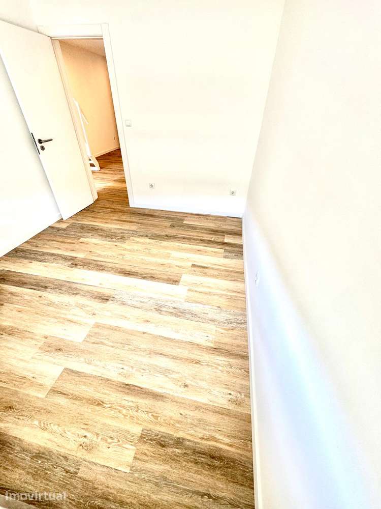Duplex na Rua D. Filipa de Lencastre - Grande imagem: 2/10