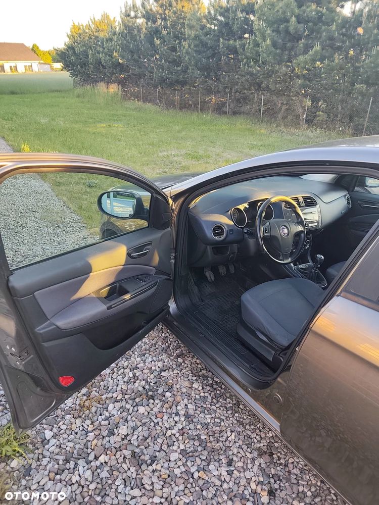 Fiat Bravo 1.4 16V Active - 8
