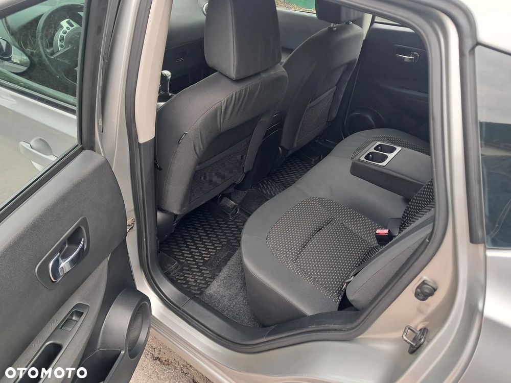 Nissan Qashqai 1.6 I-Way - 9