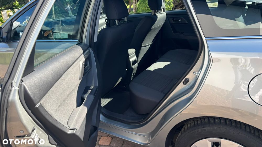Toyota Auris 1.6 Comfort - 11