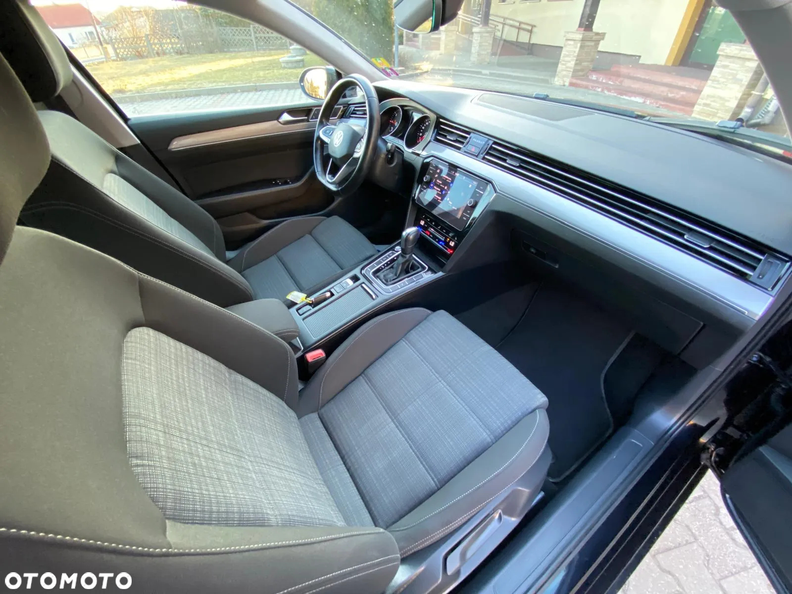 Volkswagen Passat 2.0 TDI EVO Elegance DSG - 8