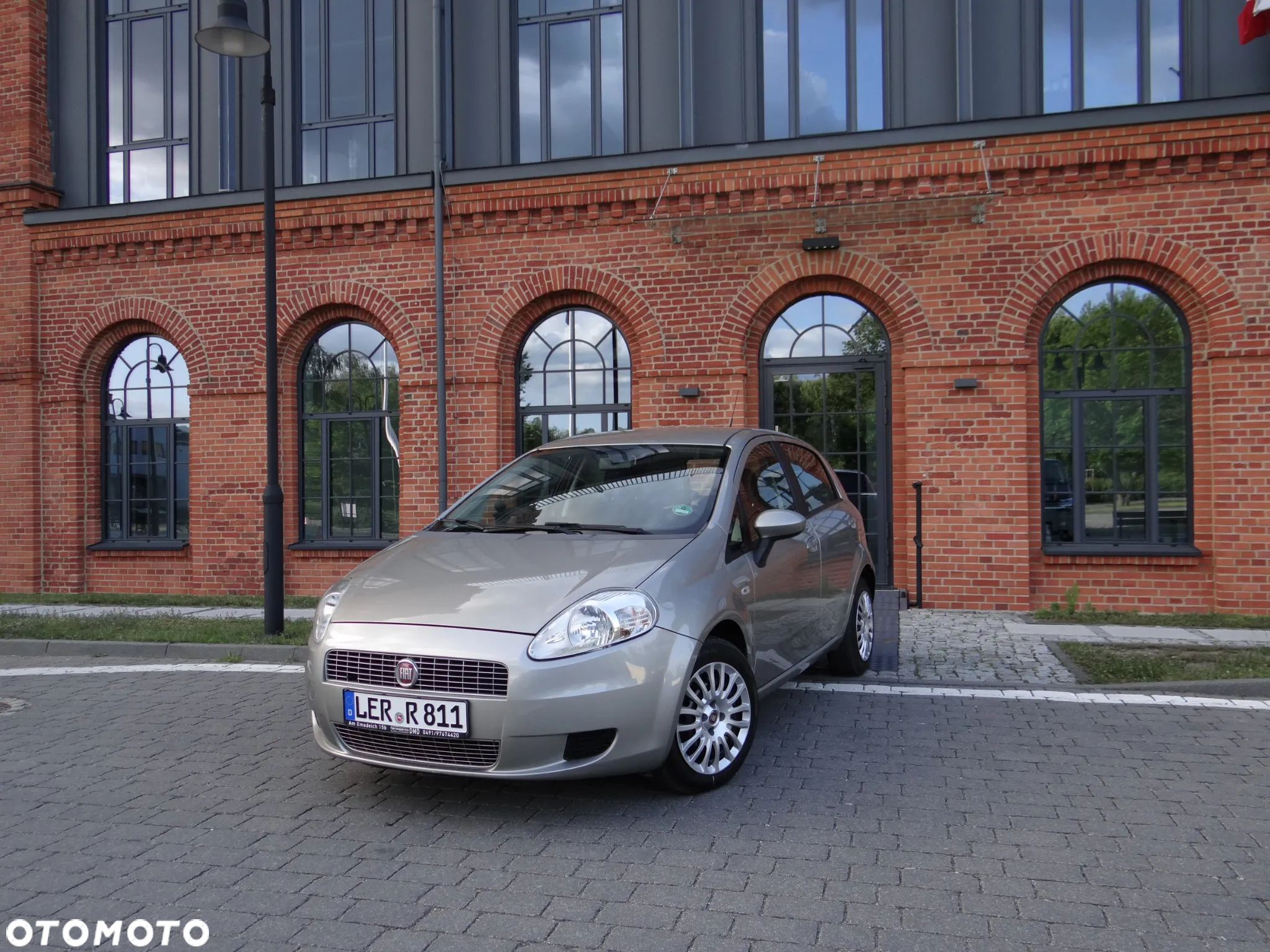 Fiat Punto 1.4 Young - 2