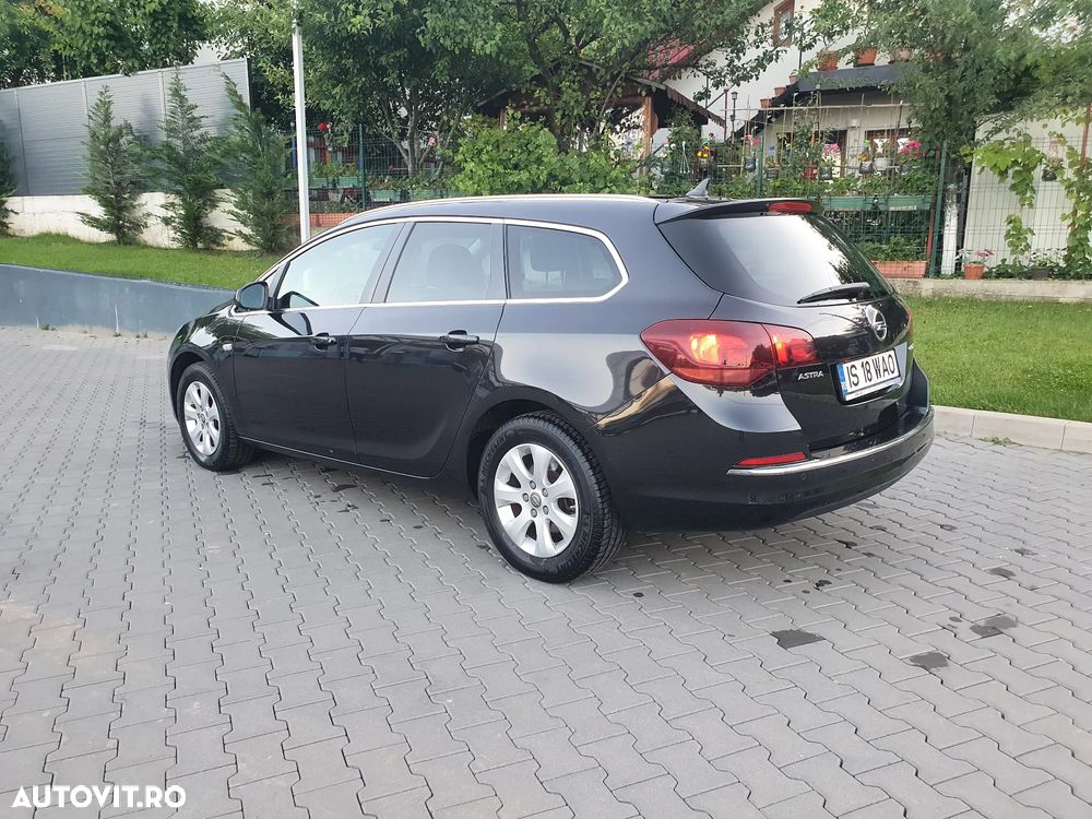 Opel Astra 1.6 CDTI DPF ecoFLEX Start/Stop Exklusiv - 4