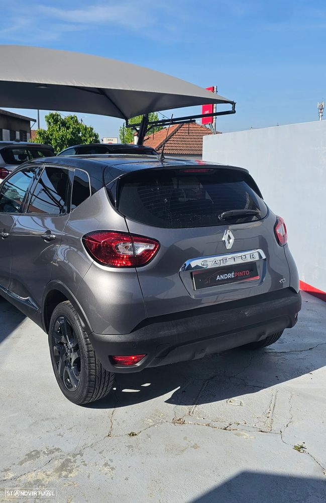 Renault Captur 1.5 dCi Exclusive EDC - 5