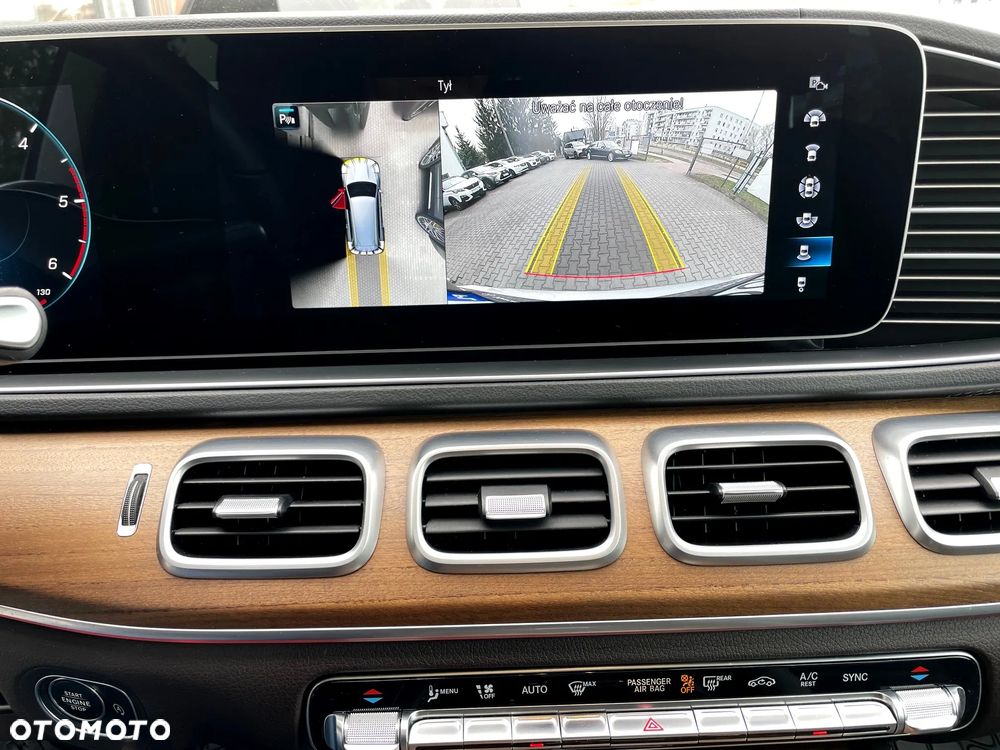 Mercedes-Benz GLS - 8