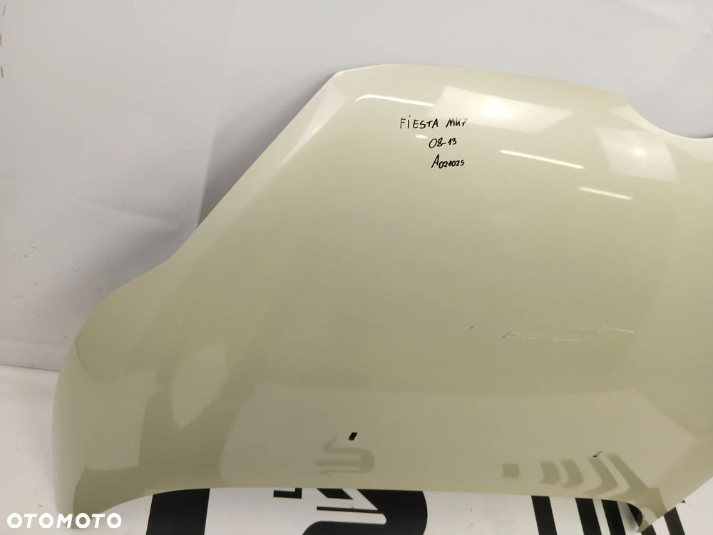 Maska pokrywa silnika Ford Fiesta MK7 - 2