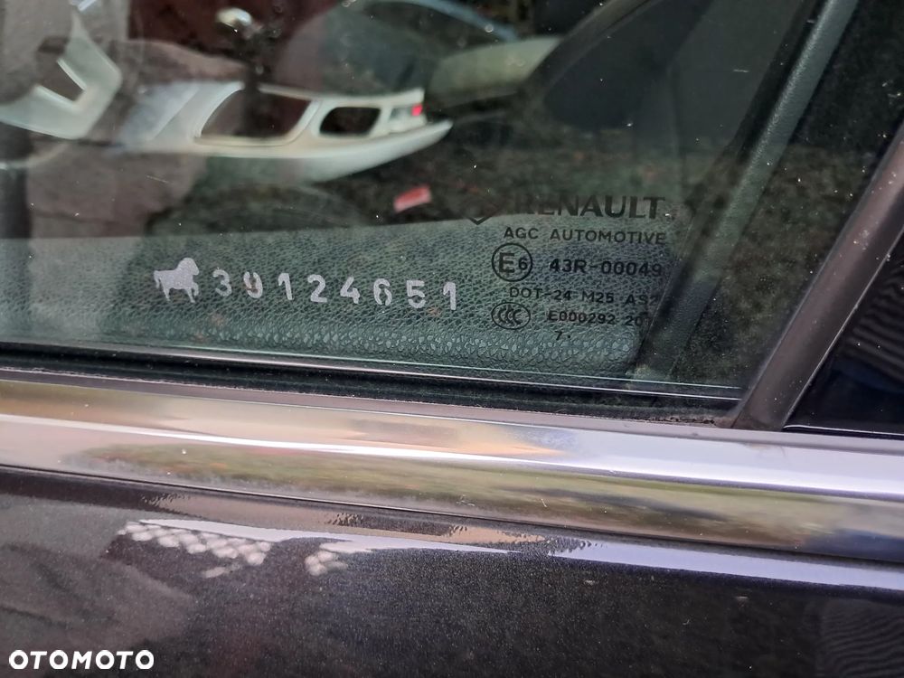 Renault Laguna 2.0 dCi Expression - 13