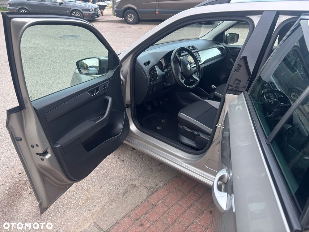 Skoda Fabia 1.2 TSI Cool Edition - 10