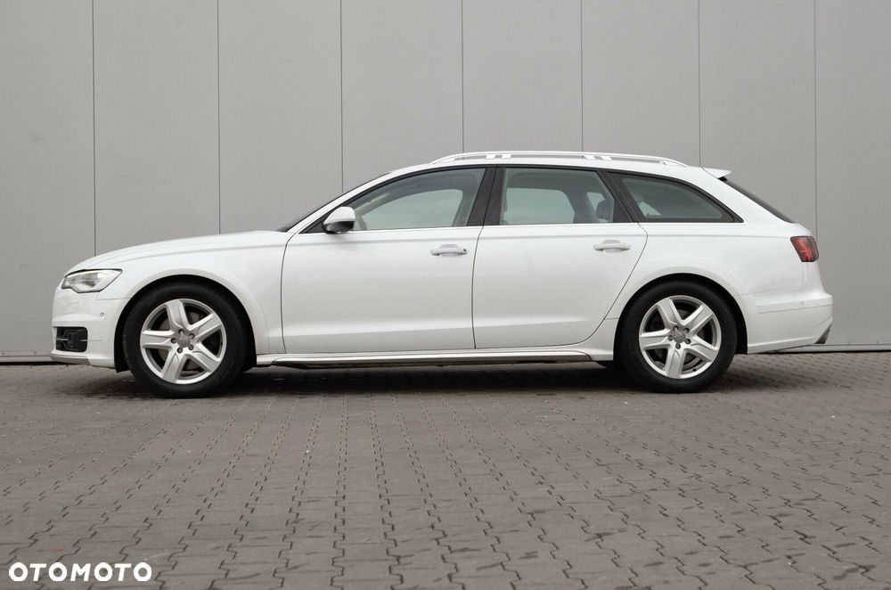 Audi A6 Allroad - 12