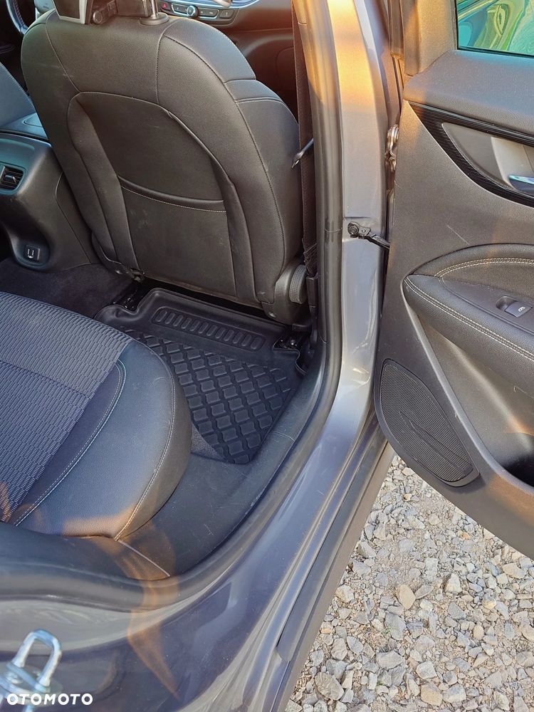 Opel Insignia 2.0 CDTI 4x4 Innovation S&S - 25