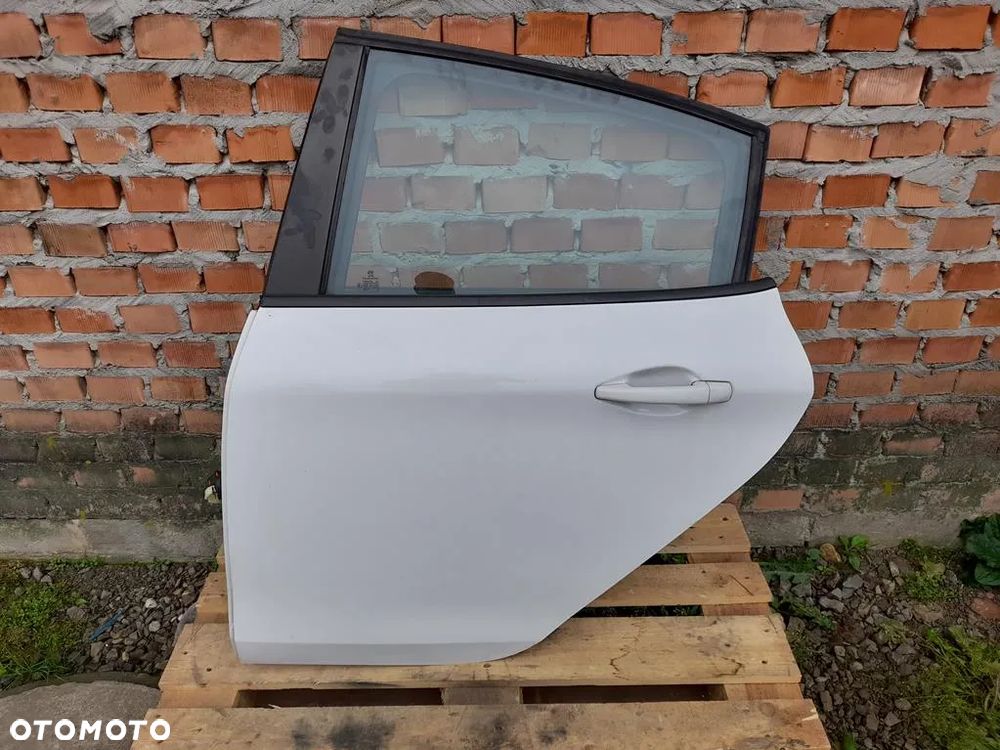 Drzwi lewe tył kompletne tylne Peugeot 208 I 12-19 EWP - 1