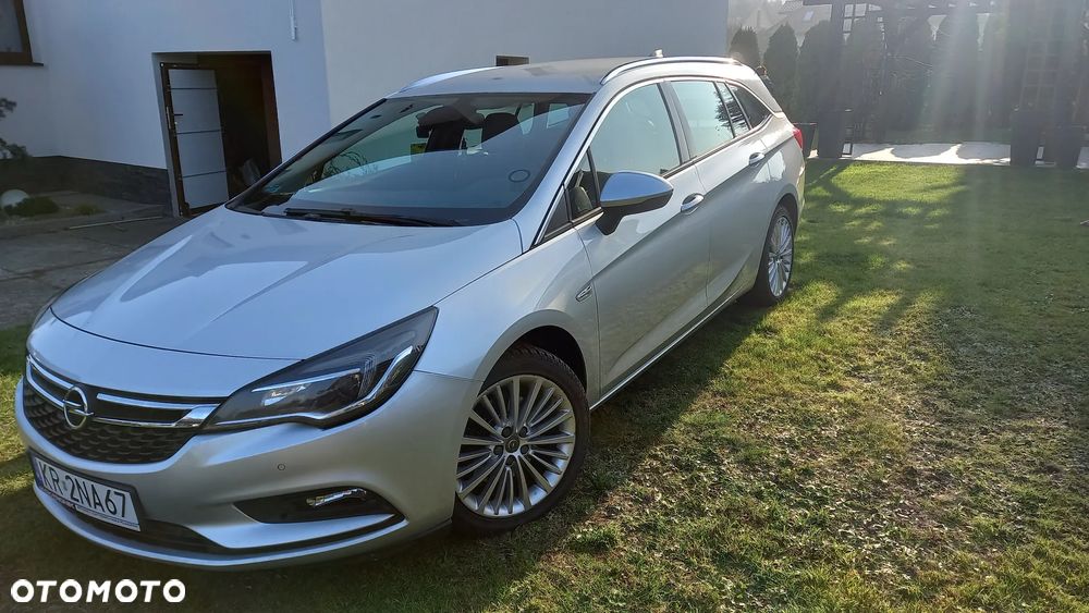 Opel Astra 1.6 CDTI Dynamic S&S - 3