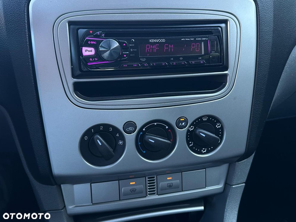 Ford Focus - 12