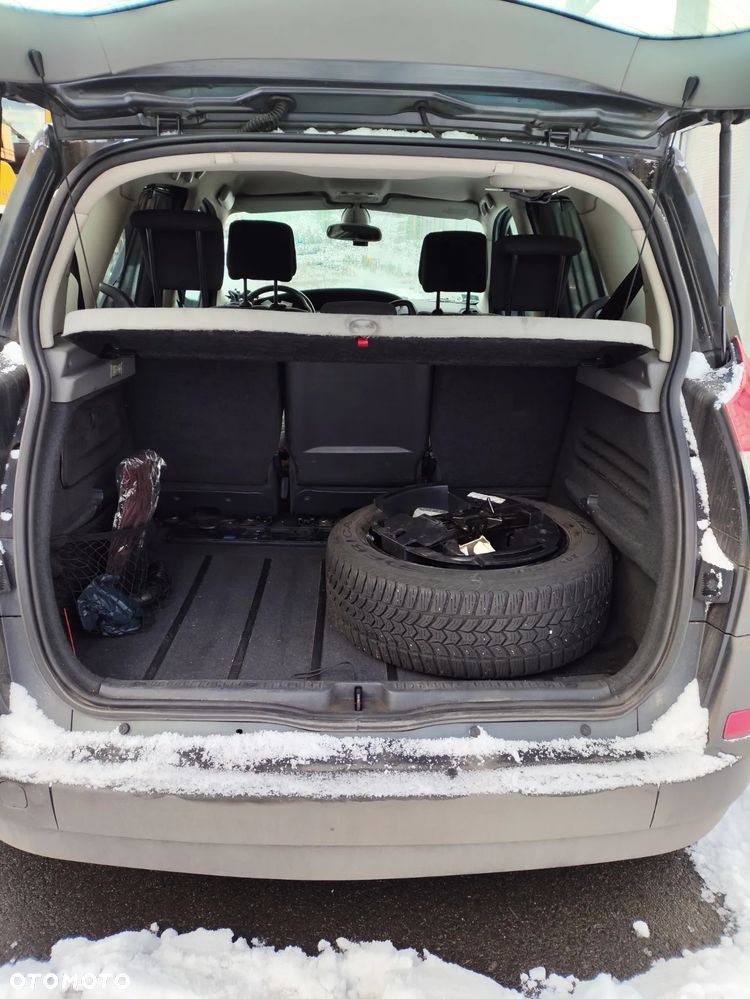 Renault Scenic 1.6 16V Expression - 14