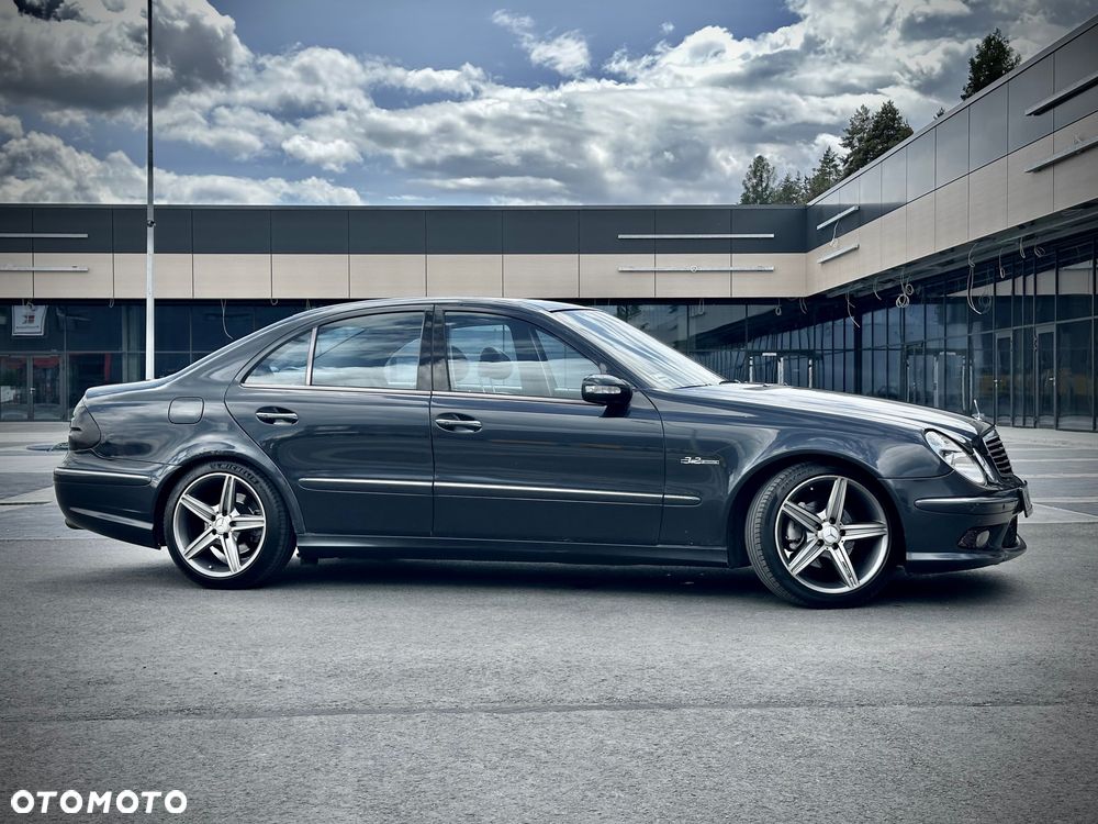 Mercedes-Benz Klasa E - 8