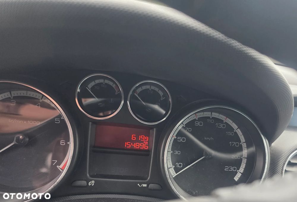 Peugeot 308 1.6 Premium - 11