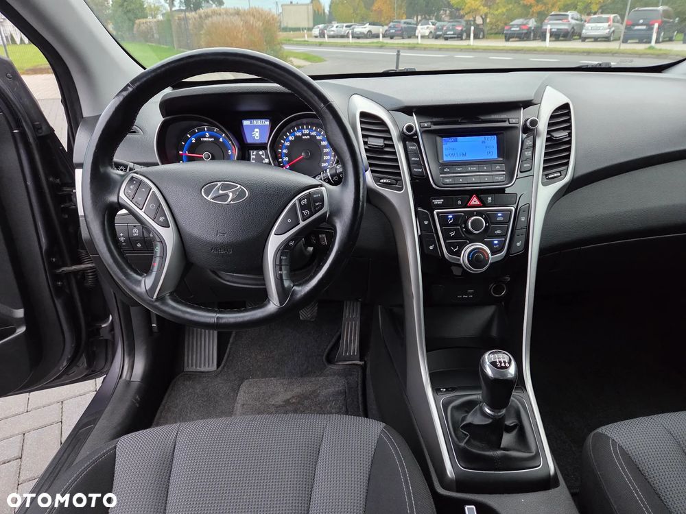 Hyundai i30 1.6 CRDI Select - 9