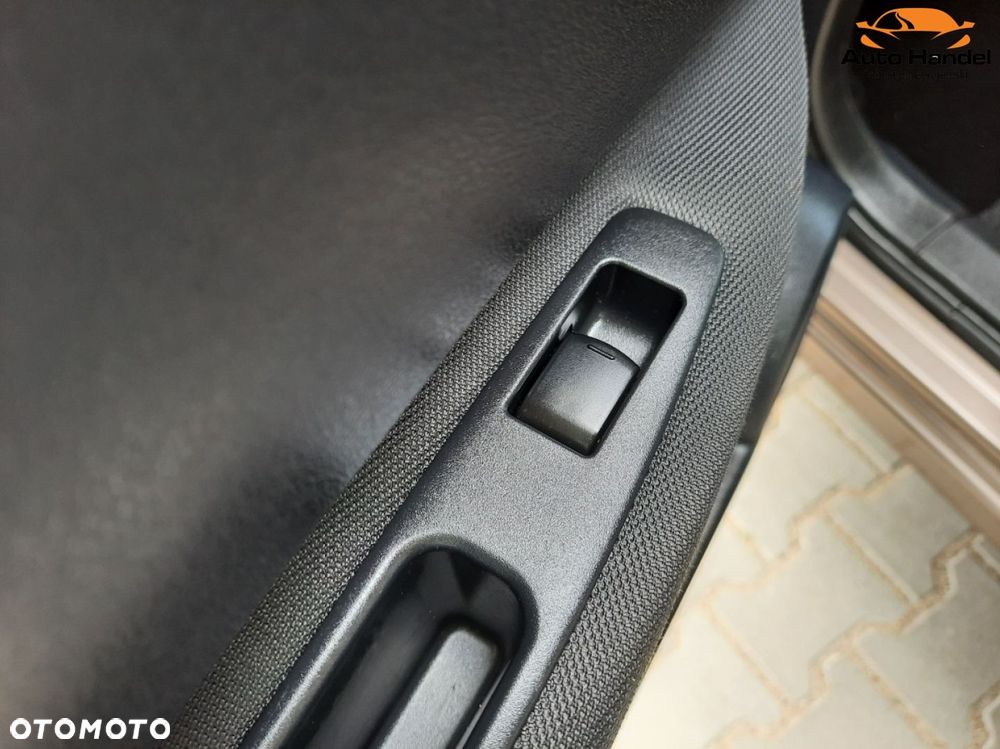 Nissan Qashqai 2.0 CVT tekna - 39