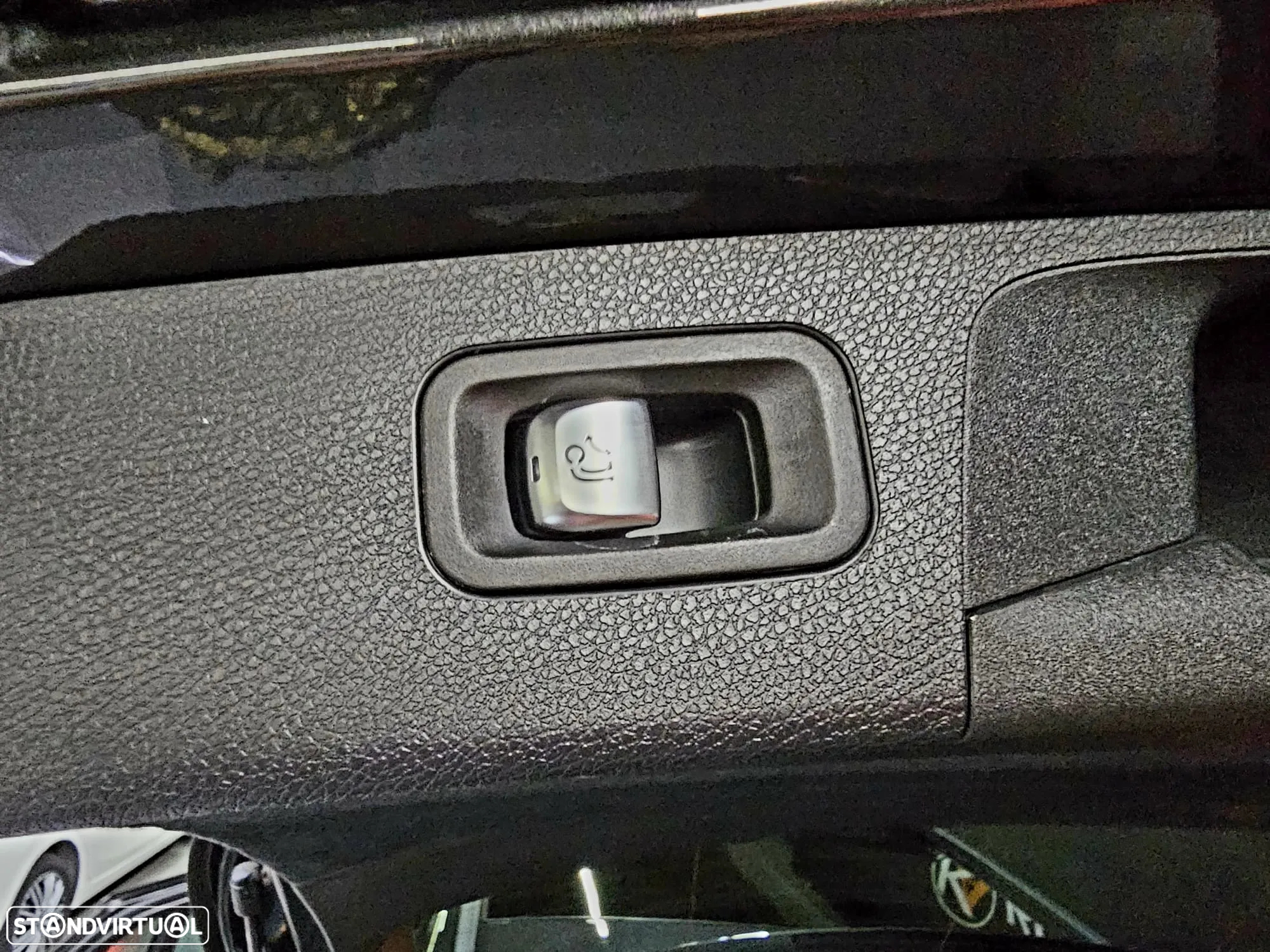 Mercedes-Benz E 300 de AMG Line - 23
